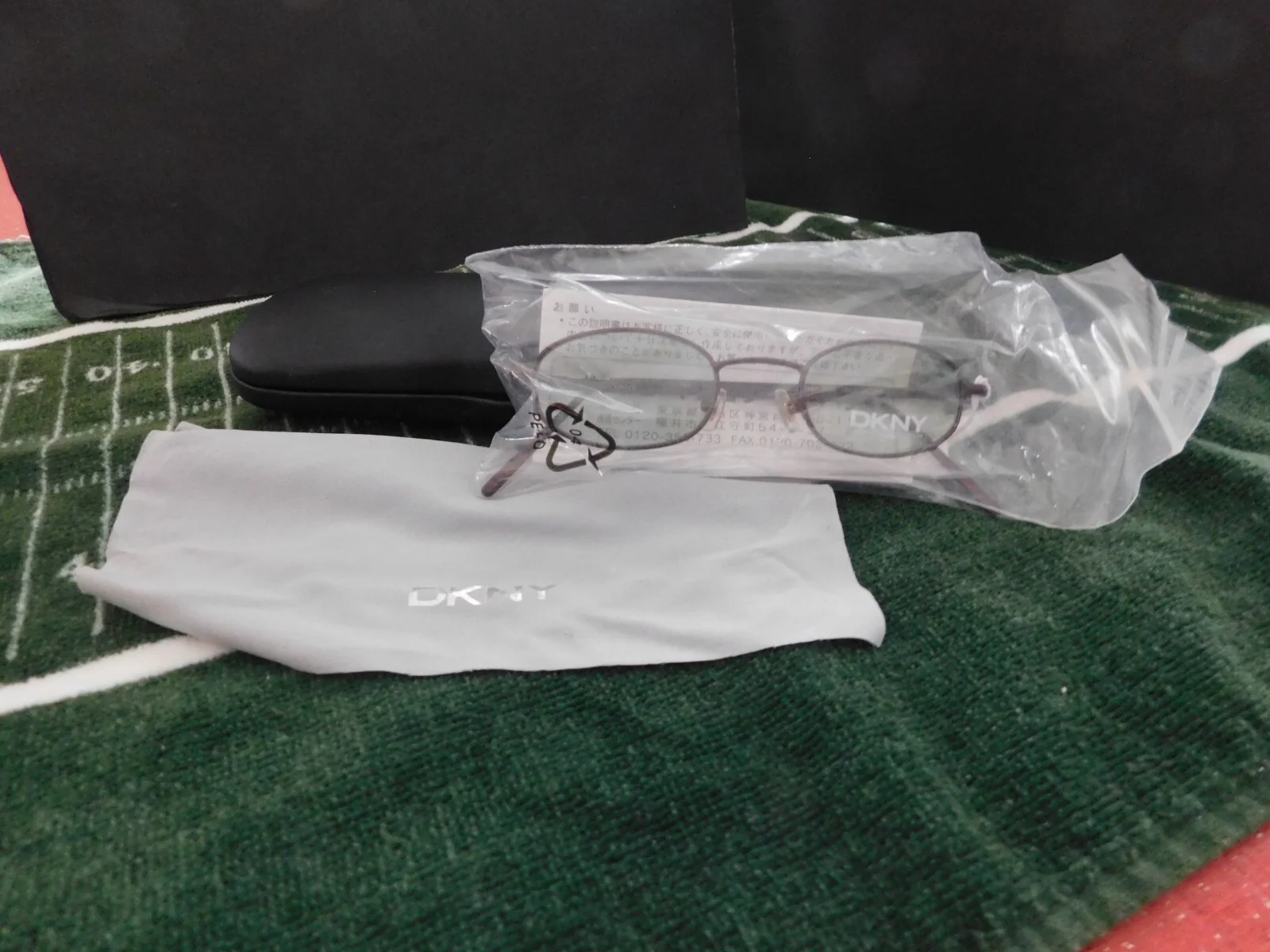 DONNA KAREN EYEGLASSES NEWYORK 7213S 604A 45-22-140 MINT NEW 2