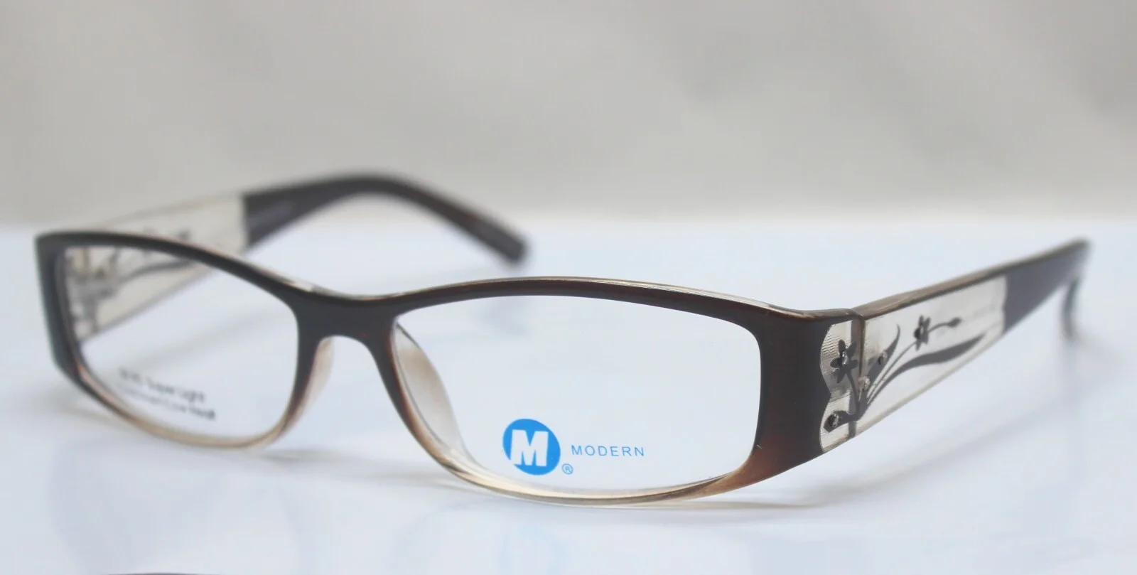 NEW Modern Optical Karen Womens Eyeglasses Frames Brown 52-16-135